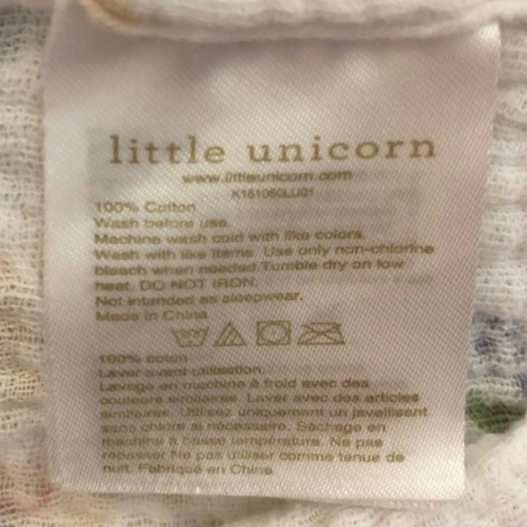 Little Unicorn – Watercolor Roses 100% Cotton Muslin Swaddle baby nursing cover - Picture 2 of 3
